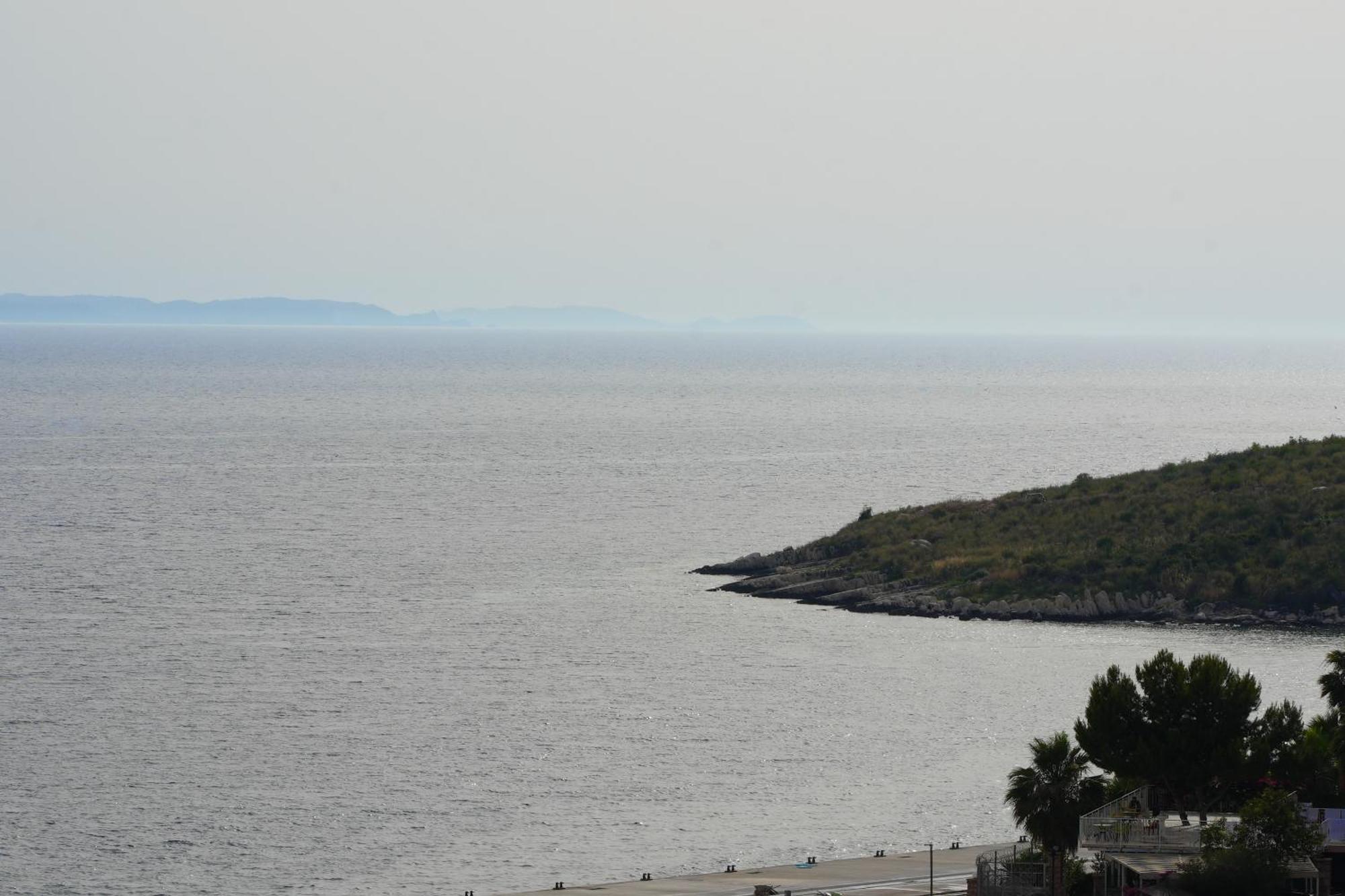 Saranda Waterside Apartments מראה חיצוני תמונה