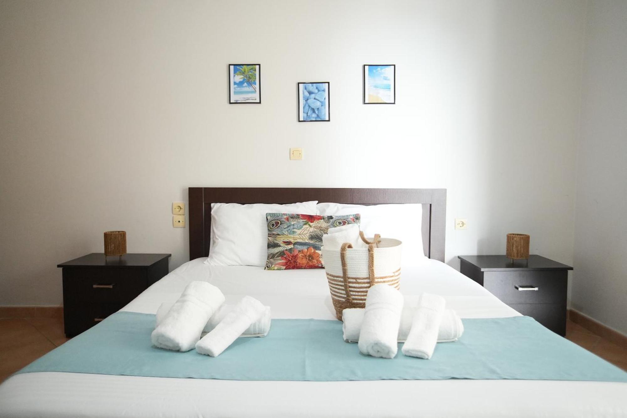 Saranda Waterside Apartments מראה חיצוני תמונה